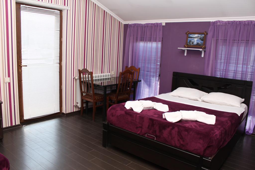 Hotel Majestic Tbilisi Zimmer foto